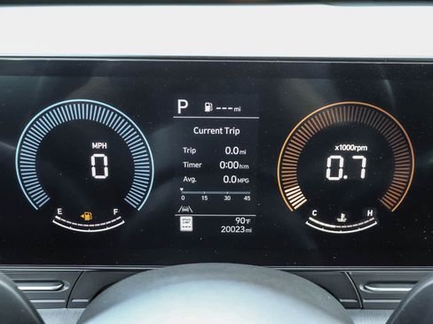 Used 2024 Hyundai Kona SEL FWD image 23