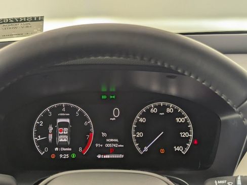 Used 2024 Honda HR-V EX-L image 18