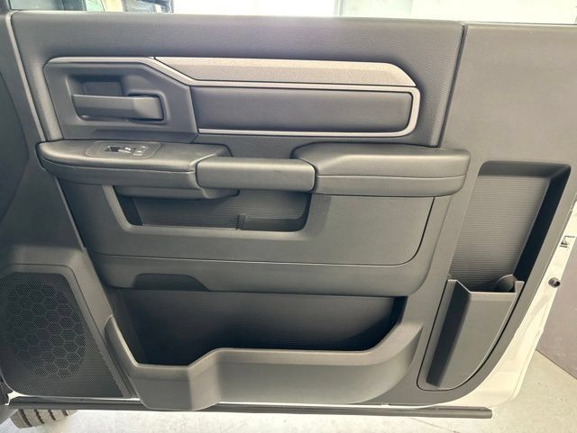 New 2026 RAM 5500 Tradesman AWD/4WD image 17