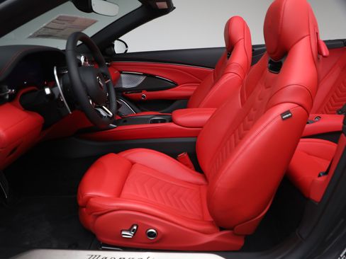 New 2026 Maserati GranCabrio Modena image 18