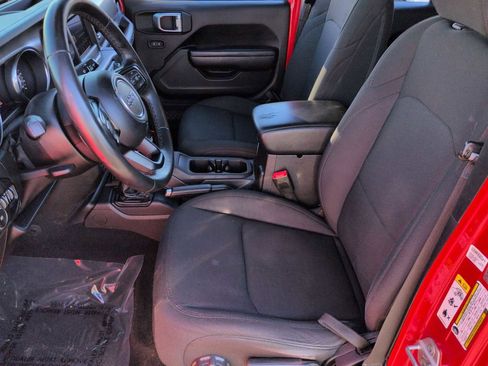 Used 2020 Jeep Wrangler Unlimited Sport S image 16