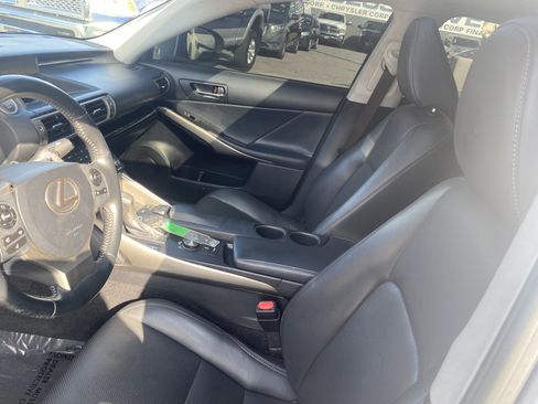 Used 2015 Lexus IS 250 w/ Navigation System Package RWD image 13