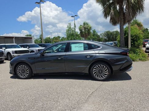 New 2026 Hyundai Sonata Limited FWD image 3