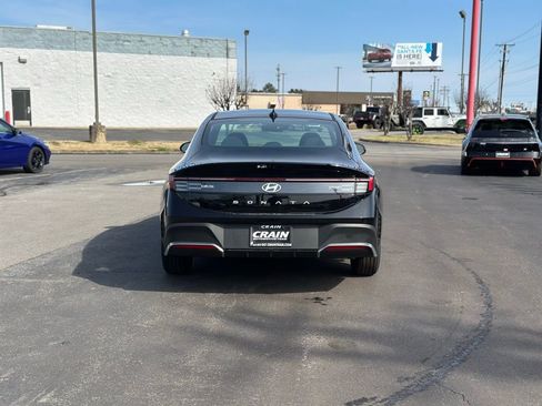New 2026 Hyundai Sonata SE image 6
