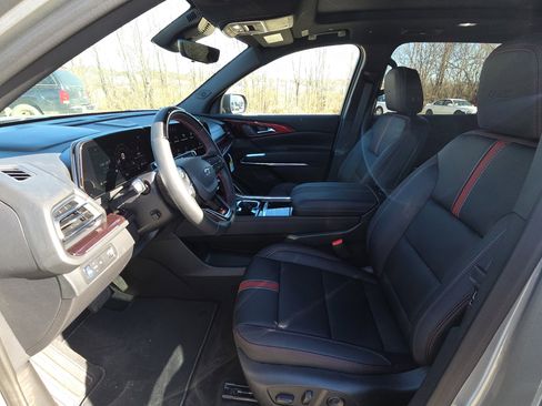 New 2026 Chevrolet Traverse RS image 15