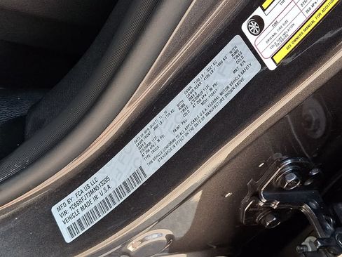 Used 2021 RAM 1500 Laramie AWD/4WD image 26