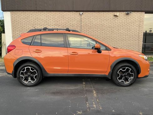 Used 2013 Subaru Crosstrek 2.0i Limited AWD/4WD image 6