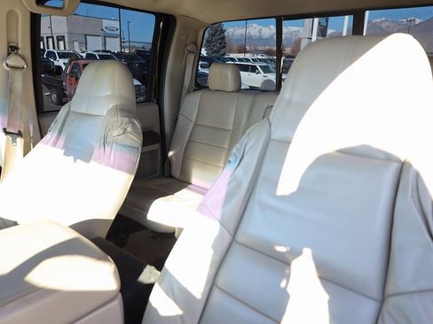 Used 2008 Ford F350 Lariat image 16