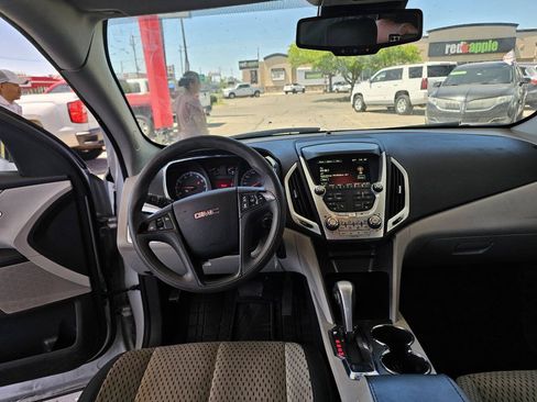 Used 2012 GMC Terrain SLE FWD image 12
