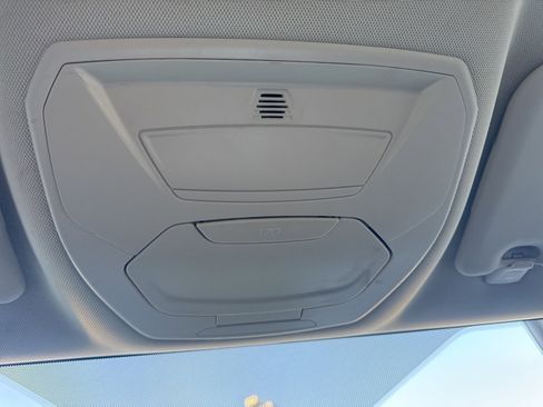 Used 2018 Ford C-MAX SE image 32