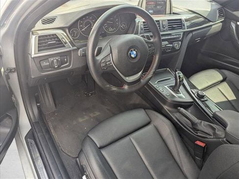 Used 2018 BMW 330i Sedan w/ Convenience Package image 3