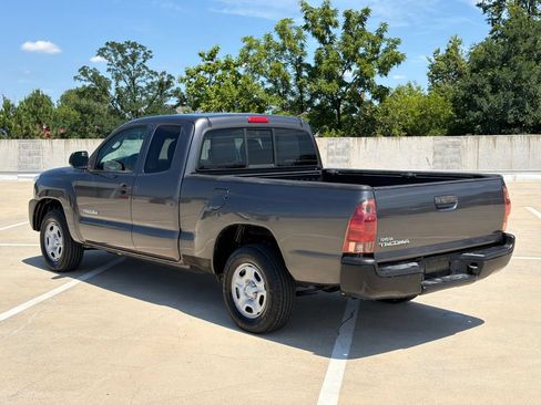 Used 2013 Toyota Tacoma 2WD Access Cab w/ Convenience Pkg image 3