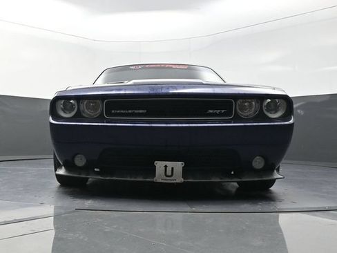 Used 2014 Dodge Challenger SRT8 RWD image 29