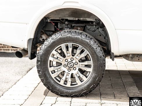 Used 2017 Nissan Titan Platinum Reserve image 11