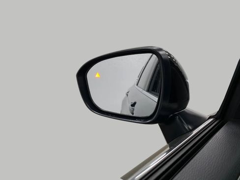 New 2026 Mitsubishi Outlander ES AWD/4WD image 19