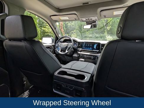 Used 2023 Chevrolet Silverado 1500 LTZ AWD/4WD image 34
