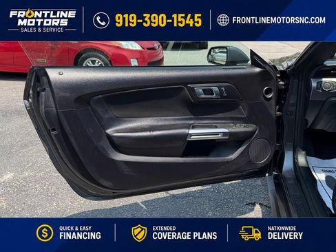 Used 2019 Ford Mustang GT RWD image 14