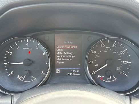 Used 2020 Nissan Rogue SL AWD/4WD image 12