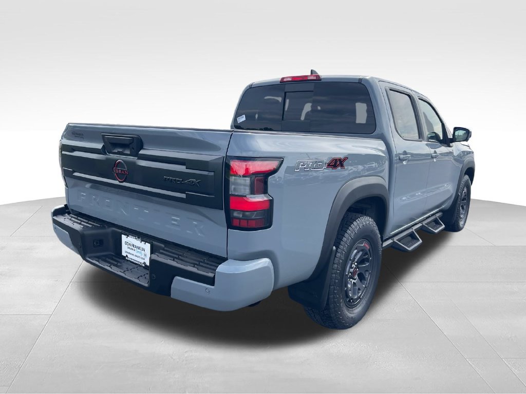 Used 2025 Nissan Frontier PRO-4X AWD/4WD image 5