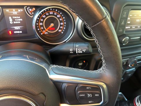 Used 2020 Jeep Gladiator Sport w/ Quick Order Package 23S image 30