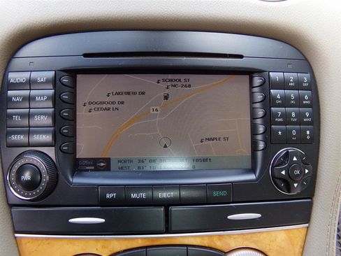 Used 2007 Mercedes-Benz SL 550 image 21