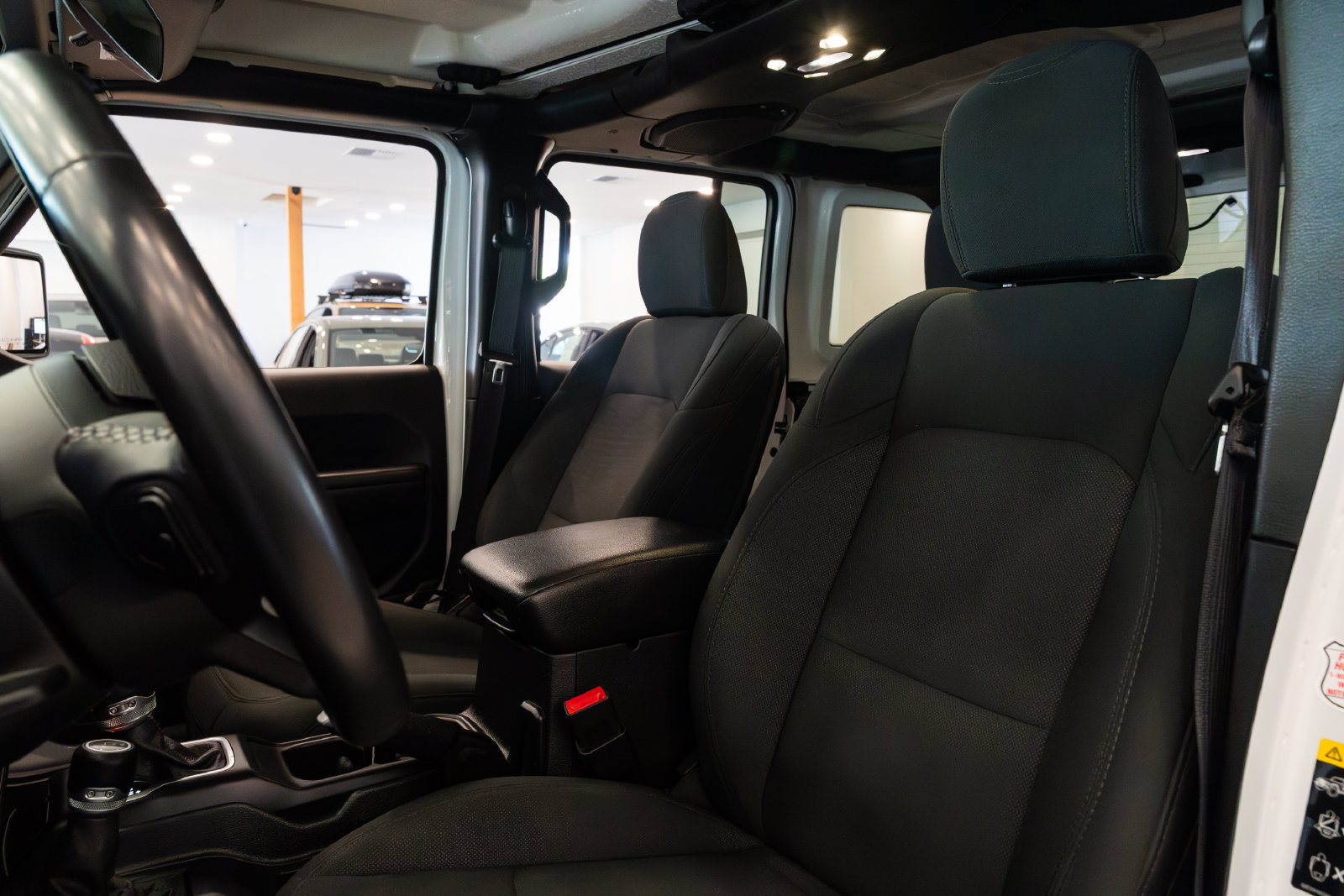 Used 2020 Jeep Wrangler Unlimited Sport S AWD/4WD image 15