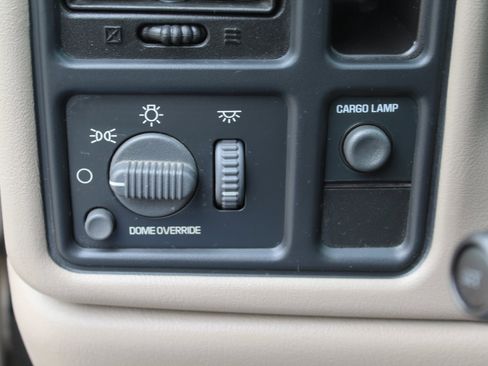 Used 2002 Chevrolet Silverado 1500 LS RWD image 27