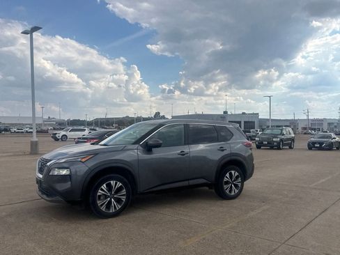 Certified 2023 Nissan Rogue SV AWD/4WD image 12