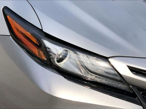 Used 2023 Toyota Camry XSE FWD image 28