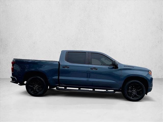 Used 2024 Chevrolet Silverado 1500 Custom w/ Turbomax Blackout Package RWD image 5