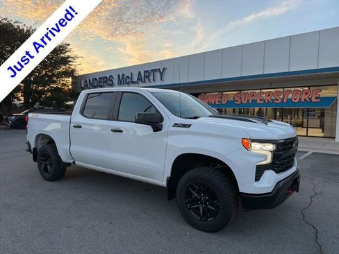 Used 2023 Chevrolet Silverado 1500 LT Trail Boss w/ LPO, Dark Essentials Package AWD/4WD image 1