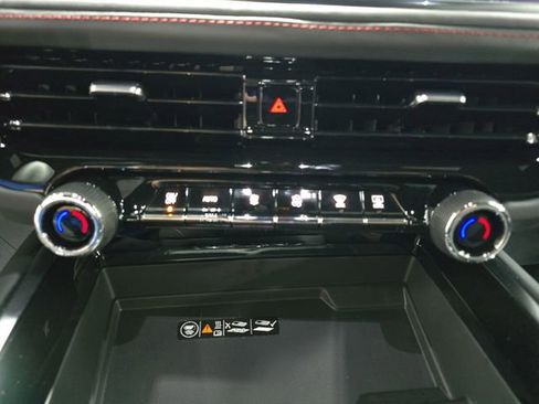 New 2026 Chevrolet Suburban RST AWD/4WD image 23