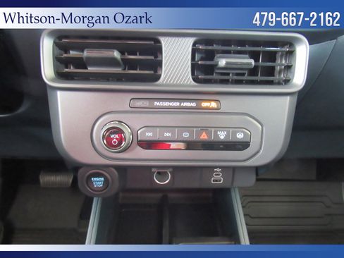 New 2025 Ford Maverick XLT w/ Equipment Group 301A image 38