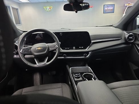 Certified 2026 Chevrolet Equinox LT FWD image 19