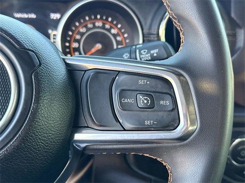 Certified 2023 Jeep Gladiator Overland image 29