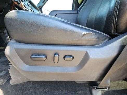 Used 2016 Ford F350 Lariat w/ Lariat Ultimate Package AWD/4WD image 21