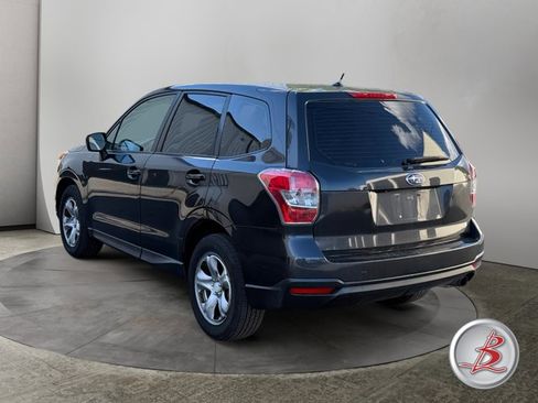 Used 2015 Subaru Forester 2.5i AWD/4WD image 5