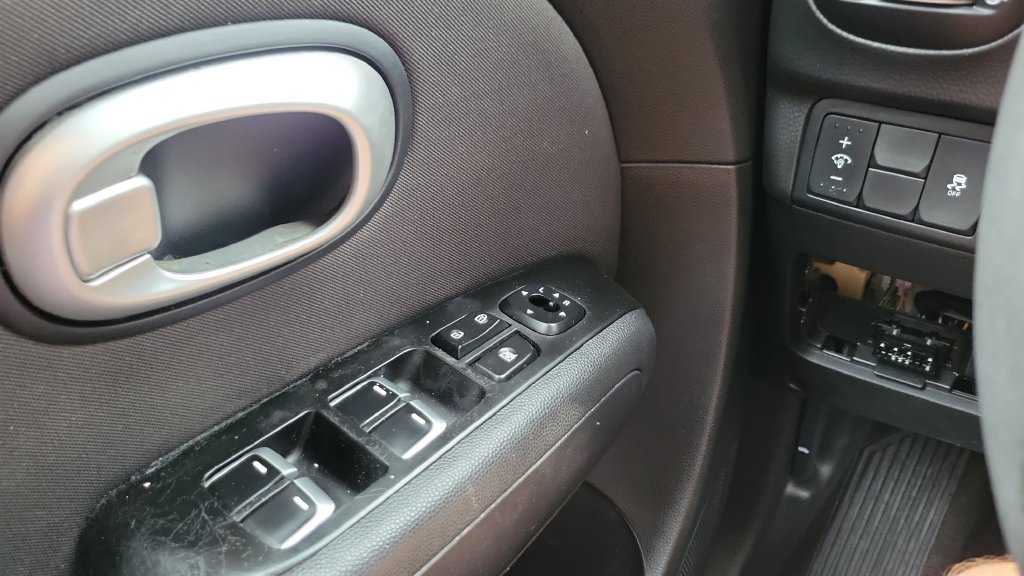 Used 2019 Kia Soul FWD image 19