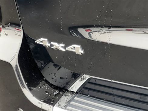 Used 2022 Jeep Grand Cherokee Limited image 38