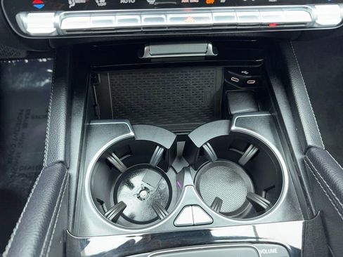 Used 2024 Mercedes-Benz GLE 350 4MATIC w/ 3rd Row Seat Package image 31