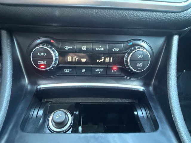 Used 2019 Mercedes-Benz GLA 250 4MATIC image 18