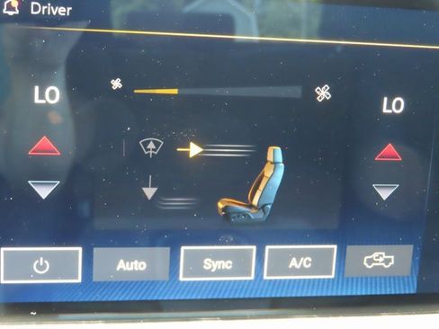 Used 2024 Chevrolet Silverado 1500 LT image 33