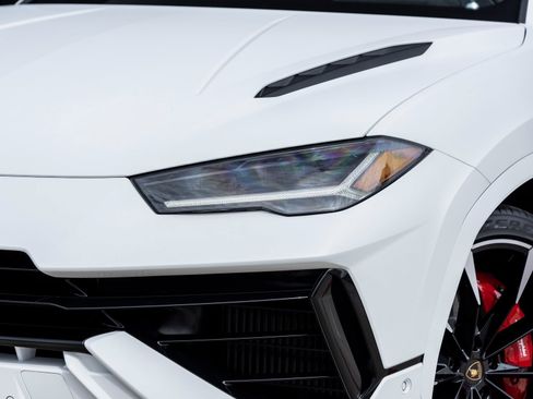 Used 2024 Lamborghini Urus S image 15