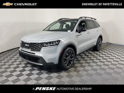 Used 2023 Kia Sorento X-Line EX image 1