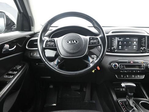 Used 2020 Kia Sorento LX w/ LX I4 Convenience Package image 32