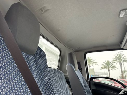 New 2024 Chevrolet Low Cab Forward image 14