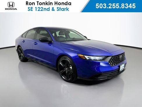 Used 2023 Honda Accord Sport image 1