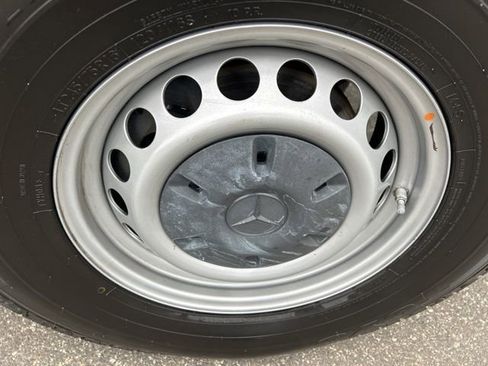 Used 2024 Mercedes-Benz Sprinter 2500 image 9