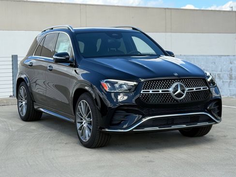 Used 2025 Mercedes-Benz GLE 580 4MATIC image 8