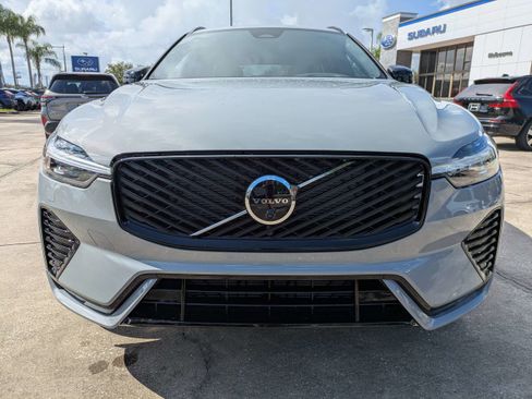 New 2026 Volvo XC60 B5 Plus w/ Protection Package Premier image 9